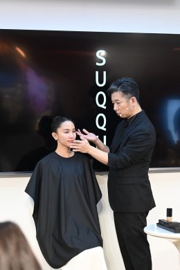 'มาร์ค ศิวัช - แพร์ พิชชาภา' ออร่าแรง! ร่วมเปิดตัวรองพื้นใหม่ SUQQU THE LIQUID FOUNDATION e เผยเคล็ดลับผิวโกลว์สะดุดตา
