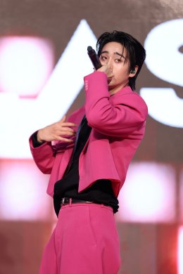 โฟร์ท-ลูกคุณหนู และ ATLAS แท็กทีมปล่อยพลังความสนุก สะเทือนเวที EVEANDBOY T-BEAUTY FEST ปลุกกระแส T-Beauty สู่เวทีโลก