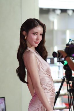 รวมตัวคนดังบุกสยาม! 'เบลล่า-ลีน่า-หมิว-ดิว อริสรา-เจมส์ จิรายุ' ร่วมเปิดฉากแฟล็กชิฟสโตร์สุดอลังการ! "EVEANDBOY THE NEW UNDERGROUND" บิวตี้แลนด์มาร์กแห่งใหม่ใจกลางเมือง
