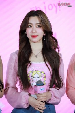 SOFY เปิดตัว 4EVE นั่งแท่นพรีเซนเตอร์ใหม่ พร้อมบูสต์ความสดใสกับ "Sofy SoFree อิสระได้ในทุกๆ วัน" 