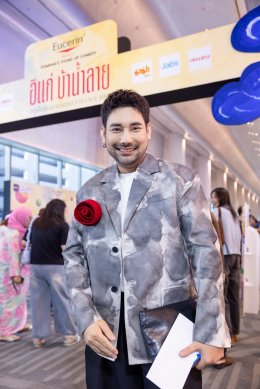 'ป๋อมแป๋ม' ท็อปฟอร์ม! จัดเต็มสแตนด์อัพคอมเมดี้ "อิแก่บ้าน้ำลาย อยู่ยั้งยืนยาย แบบ SHINE ชรา" สุข สนุก ฮากระจายน้ำตาเล็ด