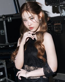 2 ล้านวิวแล้ว! 'ไต้ฝุ่น กนกฉัตร' ดัน "อาจจะยังนะ (Dance Ver.)" 'โฟกัส ญาณิน' เตรียมปล่อยเพลงใหม่