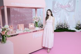 "ออม-สุชาร์" นางเอกสาว ขึ้นแท่นผู้บริหาร ปั้นแบรนด์เครื่องสำอาง "Fleen Beauty" เมคอัพXสกินแคร์ อัปสวยตั้งแต่ขั้นตอนแรก!