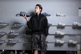 "นานิ-เอมี่-โจริญ" เผยโฉม "SALOMON" มิติใหม่แห่งสไตล์ความเท่ เปิดตัว XT-6 โมเดลระดับตำนาน 2 สีใหม่ พร้อมโมเดลใหม่ XT-6 Shadow ครั้งแรกในไทย เอ็กซ์คลูซีฟปล่อยก่อนเฉพาะ Shopee เท่านั้น!
