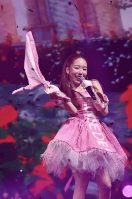 จักรวาลสะเทือนฮอลล์! "COSMOS Glitter From Star Concert" ระเบิดพลัง 11 สาว COSMOS สุดปัง! น้ำตา-เสียงกรี๊ด-โปรดักชันจัดเต็ม สนั่น Phenix Grand Ballroom