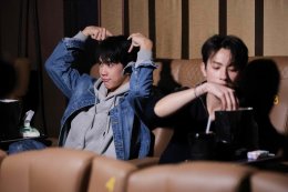 "ทรูวิชั่นส์ นาว" เสิร์ฟโมเมนต์สุดพีก! 3 หนุ่ม VOC 'วิคเตอร์-อองรี-โชกุน' แท็กทีมโชว์ Busking ก่อนชวนแฟนๆ ปิดโรงดู "WHERE I WANNA BE (ที่ที่มีเธอ)" รอบพรีเมียร์แบบใกล้ชิด!!!