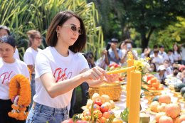 'ลีน่า-หมิว' นำทีมบวงสรวงซีรีส์ "PLS Love รักได้ไหม" เสริมความปัง! แฟนคลับส่งฟู้ดทรัคจัดเต็ม 21 คัน พร้อมเปิดความแซ่บ 11 ก.ย. 2569
