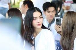 'หลิง - ออม' นำทีมบวงสรวงซีรีส์ "เพียงเธอ Only You The Series" แฟนคลับให้กำลังใจแน่น เตรียมจิ้นกันได้เลย เริ่มตอนแรก 18 ก.ค. นี้