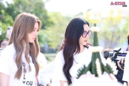 'หลิง - ออม' นำทีมบวงสรวงซีรีส์ "เพียงเธอ Only You The Series" แฟนคลับให้กำลังใจแน่น เตรียมจิ้นกันได้เลย เริ่มตอนแรก 18 ก.ค. นี้