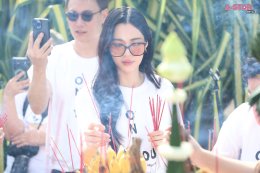 'หลิง - ออม' นำทีมบวงสรวงซีรีส์ "เพียงเธอ Only You The Series" แฟนคลับให้กำลังใจแน่น เตรียมจิ้นกันได้เลย เริ่มตอนแรก 18 ก.ค. นี้