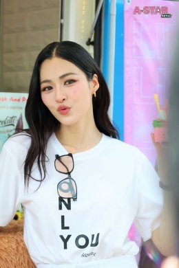 'หลิง - ออม' นำทีมบวงสรวงซีรีส์ "เพียงเธอ Only You The Series" แฟนคลับให้กำลังใจแน่น เตรียมจิ้นกันได้เลย เริ่มตอนแรก 18 ก.ค. นี้