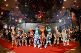 สุดอลังการ! งานรอบ GALA "ตาโขน" คึกคัก ขบวนผีตาโขนแห่เปิดงานยิ่งใหญ่ ผู้บริหาร - ผู้กำกับ - นักแสดง นำทีมนั่งพูดคุยสุดเอ็กซ์คลูซีฟ