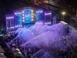 สนุกฉ่ำทั่วไทย! รวมภาพไฮไลต์แลนด์มาร์กเทศกาลดนตรีและสาดน้ำสุดมันส์ "THAILANDS SONGKRAN FESTIVAL 2026" ศูนย์การค้าเซ็นทรัลทั่วประเทศ