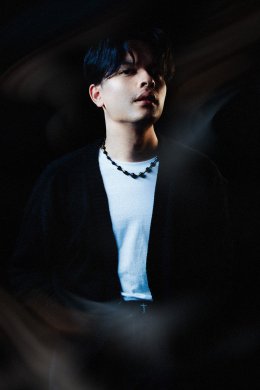 เปิดศักราชใหม่ของ 'VARIS' กับซิงเกิลล่าสุด "50/50" เพลง Pop Punk สุดจัดจ้าน  บอกเราเรื่องราว "เจอกันตรงกลาง" ของความสัมพันธ์