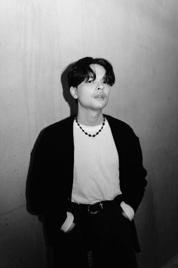 เปิดศักราชใหม่ของ 'VARIS' กับซิงเกิลล่าสุด "50/50" เพลง Pop Punk สุดจัดจ้าน  บอกเราเรื่องราว "เจอกันตรงกลาง" ของความสัมพันธ์