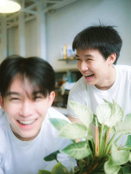 อุ้ยยังไงซิ! 'โอ๋ สตาร์ฮันเตอร์' สปอยล์รูปคู่นักแสดงหน้าใหม่ พาย้อนยุค "รักแห่งสยาม" แย้มมีบิ๊กโปรเจกต์ซีรีส์วายเรื่องใหม่ แฟนคลับเตรียมกรี๊ด
