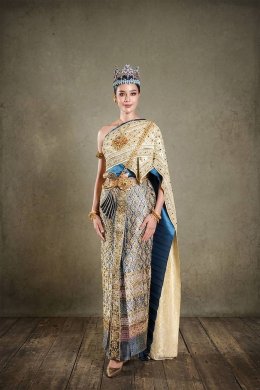 สวยสะกดโลก! 'โอปอล สุชาตา' Miss World 2025 แปลงโฉมเป็นนางสงกรานต์รากษสเทวี เปิดปรากฏการณ์สงกรานต์เซ็นทรัล ถ่ายทอดความงดงามไทยสู่เวทีโลก