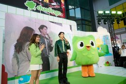 มุ่งมั่น มากความสามารถ ภาษาแน่น 'ต้าห์อู๋' แท็กทีม Duo ปลุกไฟใจกลางสยามสแควร์ สร้างแพชชันการเรียนภาษา