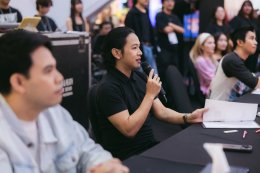 3 ศิลปินใหม่ค่าย MACHg 'หนุ่ม กรรชัย - ชาชม เสาวคนธ์ - วิว นันท์นภัส' ผู้ชนะจากเวที Audition ภายใต้การดูแลโดยทีมผู้บริหารตัวท็อป 'ก้อง ห้วยไร่' และ 'แบงค์ - รัฐวิชญ์' พร้อมด้วย 'โอม - ปัณฑพล'