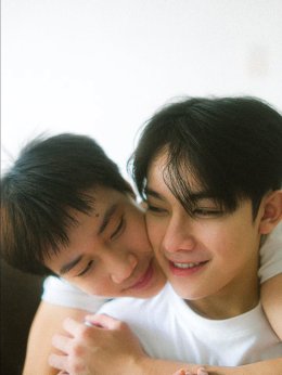 อุ้ยยังไงซิ! 'โอ๋ สตาร์ฮันเตอร์' สปอยล์รูปคู่นักแสดงหน้าใหม่ พาย้อนยุค "รักแห่งสยาม" แย้มมีบิ๊กโปรเจกต์ซีรีส์วายเรื่องใหม่ แฟนคลับเตรียมกรี๊ด