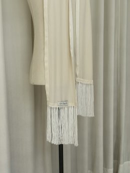 ละมุนทุกดีเทล! ณเดชน์ คูกิมิยะ เลือกลุคซิลก์พลิ้วจาก VVON SUGUNNASILฉลอง After Party งานวิวาห์สุดอบอุ่น