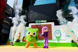 มุ่งมั่น มากความสามารถ ภาษาแน่น 'ต้าห์อู๋' แท็กทีม Duo ปลุกไฟใจกลางสยามสแควร์ สร้างแพชชันการเรียนภาษา