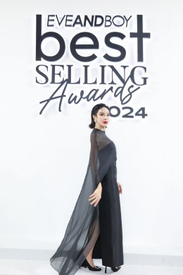 แอบส่องไอเทมลับเสริมหล่อ "ไปป์-มนธภูมิ" และ "นิว-ชยภัค" พร้อม "เอินเอิน-ฟาติมา" เผยเคล็ดลับสวยหน้าใส!! ในงาน "EVEANDBOY BEST SELLING AWARDS 2024"