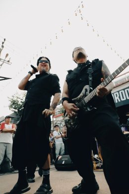 Bedroom Audio บุกจตุจักร ส่งท้ายปีฉลอง "ภาวนา" ทะลุ 1ล้านวิว เพลงแฟนแน่น โชว์จัดเต็มทุกเพลงฮิต 