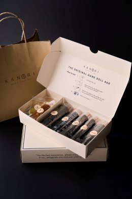 เมื่อแฟนตัวจริงมาเอง! แม่ชม-น้องเกล ชวนชิม KANORI ฉลอง 1 ปีบน Grab Delivery พร้อมโปรสุดคุ้ม ตอกย้ำภาพแฮนด์โรลเบอร์ 1 ของไทย