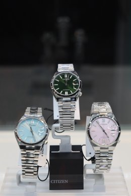 'แจ๊คกี้-จักริน' เสิร์ฟลุค อัปหล่อคูณ 2 ฟินทั้งฮอลล์ ในคอนเสิร์ต "THE SENSE OF FEELINGS presented by CITIZEN"