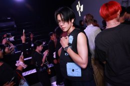 หล่อสะกดทุกสายตา! 'อเล็กซ์-อเล็กซานเดอร์' สมาชิกวง DICE นำทีมเฉิดฉายบนรันเวย์ PAINKILLER Atelier Presented by CITIZEN ในงาน BIFW 2025