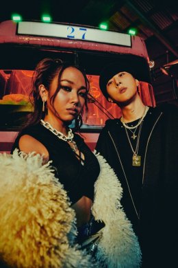 แร็ปเปอร์สุดเท่ "pH-1" (พีเอช-1) ขนขบวนซูเปอร์สตาร์ CHIKA,  P-Lo , DeVita , Oygli และ สุดยอดแร็ปเปอร์หญิงชาวไทย "MILLI" ร่วมงานโปรเจ็กต์ "POP OFF" พร้อมปล่อยซิงเกิล และ มิวสิควิดีโอ “ROSETTA” เขย่าหัวใจแฟนๆ แล้ววันนี้!!