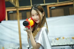 สาดความสนุกแบบฉ่ำ! 'BNK48 & CGM48' พาแฟนคลับปลดปล่อยพลัง ร้องเพลงเล่นเกมเต็มอิ่มต้อนรับสงกรานต์