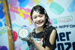 สาดความสนุกแบบฉ่ำ! 'BNK48 & CGM48' พาแฟนคลับปลดปล่อยพลัง ร้องเพลงเล่นเกมเต็มอิ่มต้อนรับสงกรานต์