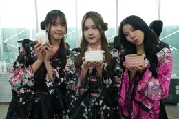 สาดความสนุกแบบฉ่ำ! 'BNK48 & CGM48' พาแฟนคลับปลดปล่อยพลัง ร้องเพลงเล่นเกมเต็มอิ่มต้อนรับสงกรานต์