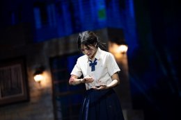 'BNK48' รุ่นที่ 3 เสิร์ฟละครเวทีแบบทำถึง! วิ่งหนีซอมบี้ขนลุกทุกฉาก ส่งท้าย 'ป๊อปเป้อ' จบการศึกษา 'เฌอปราง' โผล่เซอร์ไพรส์ธีมงานแต่ง ทำชีวิตแฟนคลับคอมพลีท!