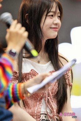 ต้าห์อู๋-ออฟโรด พร้อม 3 สาว BNK48 วาวา  แพรว  เกรฟ ร่วมเปิดอาณาจักรสัตว์เลี้ยงสุดคิวท์ ในงาน "THE MALL LIFESTORE BANGKAPI PET FEST 2025"