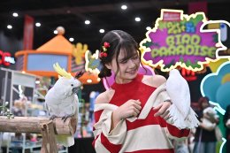 ต้าห์อู๋-ออฟโรด พร้อม 3 สาว BNK48 วาวา  แพรว  เกรฟ ร่วมเปิดอาณาจักรสัตว์เลี้ยงสุดคิวท์ ในงาน "THE MALL LIFESTORE BANGKAPI PET FEST 2025"