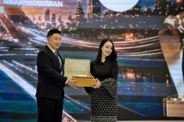 เหล่าคนดังและคนบันเทิงร่วมงานแถลงข่าว ASIA TOP AWARDS 2026 ภายใต้โครงการ THAILAND - VIETNAM BUSINESS & CULTURAL EXCHANGE DAY 2026 ภายใต้แนวคิด "Growing Together: Celebrating the 50th Anniversary of ThailandVietnam Diplomatic Relations"
