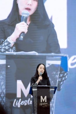 เหล่าคนดังและคนบันเทิงร่วมงานแถลงข่าว ASIA TOP AWARDS 2026 ภายใต้โครงการ THAILAND - VIETNAM BUSINESS & CULTURAL EXCHANGE DAY 2026 ภายใต้แนวคิด "Growing Together: Celebrating the 50th Anniversary of ThailandVietnam Diplomatic Relations"