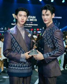 ตอกย้ำความสำเร็จ!! CHANGE2561 คว้า 3 รางวัล พูห์ - พาเวล คว้ารางวัล Y Couple of the Year ปีเตอร์ นพชัย คว้ารางวัล Best Y Series Director of the Year และ สามีบ้านนอก My Rustic Wife คว้ารางวัล  Most Popular Y Novel จากเวที Y Entertain Awards 2026