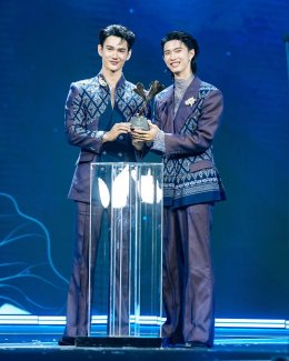 ตอกย้ำความสำเร็จ!! CHANGE2561 คว้า 3 รางวัล พูห์ - พาเวล คว้ารางวัล Y Couple of the Year ปีเตอร์ นพชัย คว้ารางวัล Best Y Series Director of the Year และ สามีบ้านนอก My Rustic Wife คว้ารางวัล  Most Popular Y Novel จากเวที Y Entertain Awards 2026