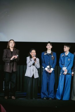 CHANGE2561 ทำถึง!! จัดเต็มเซอร์ไพรส์ส่งท้าย "CLASS CRUSH CRISIS" เพื่อนสนิทระวังคิดไม่ซื่อ ปิดโรงหนังร่วมชมพร้อมแฟนคลับนับพัน ปังจนบัตร Sold Out ทุกที่นั่ง เต็มอิ่มไปด้วยรอยยิ้มและน้ำตาแห่งความสุข ในงาน "CLASS CRUSH CRISIS FINAL EPISODE&amp