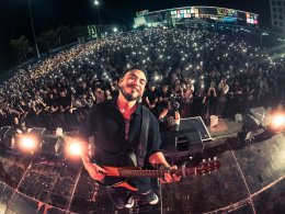 ครึ่งทางแล้ว! คอนเสิร์ต COCKTAIL 77 EVER TOUR พร้อมลุยขอบคุณแฟนเพลงครึ่งหลังส่งท้ายทั่วประเทศ!