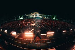 ครึ่งทางแล้ว! คอนเสิร์ต COCKTAIL 77 EVER TOUR พร้อมลุยขอบคุณแฟนเพลงครึ่งหลังส่งท้ายทั่วประเทศ!