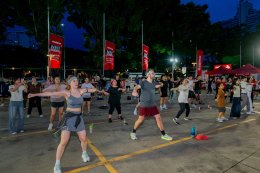 แดนซ์ต่อเนื่องที่แม็คโคร 'ดาด้า มิสแกรนด์กาฬสินธุ์ 2026' นำทีมชาวสาทรเต้นแอโรบิกโชว์เสต็ปทั้งแกรนด์ทั้งเริ่ด