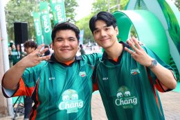 "ช้าง" ทำถึง! ส่ง 'นิกกี้-โอม-โฟร์ท' นำทัพ "ทีมช้างเพื่อนซี้" แจมแมตช์ในฝันกับ "ทีมช้างศึก All-Stars" นัดฟาดแข้งแชมป์เก่าบอลมหาลัย ซัลโวความปังเปิดตัวแคมเปญ "ช้างส่งแชมป์ ช้าง ยู-แชมเปี้ยน คัพ ไปอังกฤษ ปี 3&