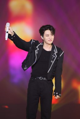 'ยองแจ' ปิดเอเชียทัวร์อย่างงดงามกับ "2025 YOUNGJAE ASIA TOUR [Fermata] IN BANGKOK"...อบอวลด้วยพลังความรัก ความอบอุ่น ก่อนเข้ากรม