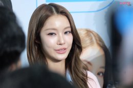 'ปอนด์-ณราวิชญ์' และ 'น้ำตาล-ทิพนารี' แท็กทีมรับตำแหน่ง "ขนส่งไอดอล Club D" ปลุกกระแสชวนคนไทยสร้างทัศน 'สติ' ขับขี่ปลอดภัย