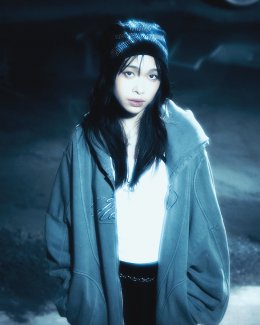 'Dena Euprasert' ศิลปินหญิงเดี่ยวคนล่าสุดจากค่าย 19 เปิดตัวซิงเกิลแรก "ตลอดกาล" เพลงร็อกหวานขมที่แต่งจากหัวใจ